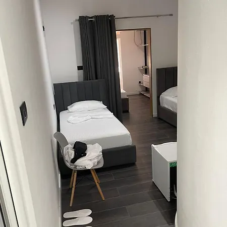 Aries Apartments Sarande Exterior photo